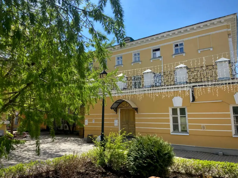 Открытие сезона в музейном дворике «Эссен»